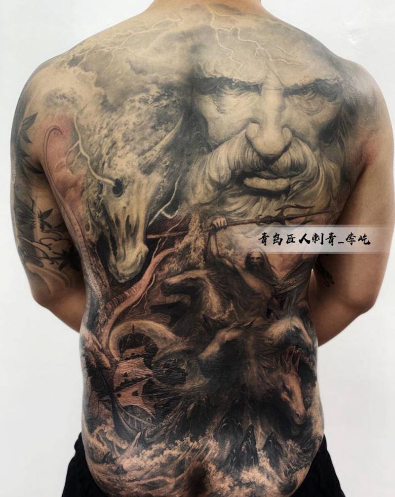 海神纹身图片_背部欧美写实新传统海神波塞冬纹身图案