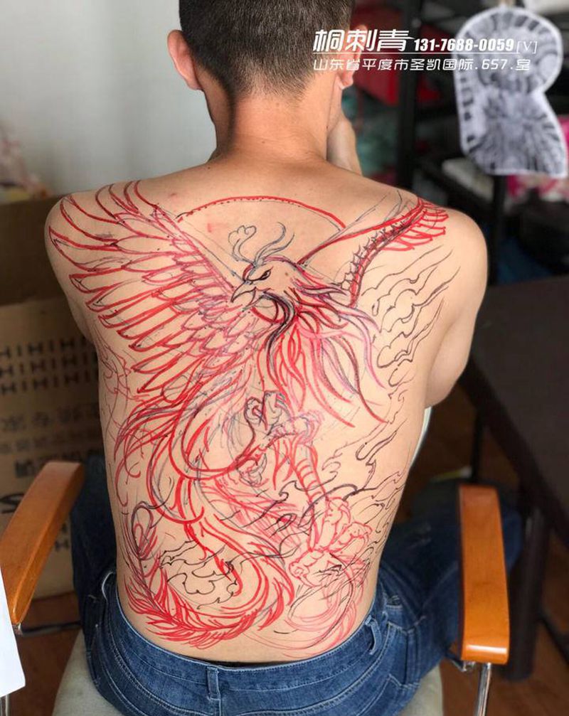 欲火凤凰纹身图片_新传统纹身图案
