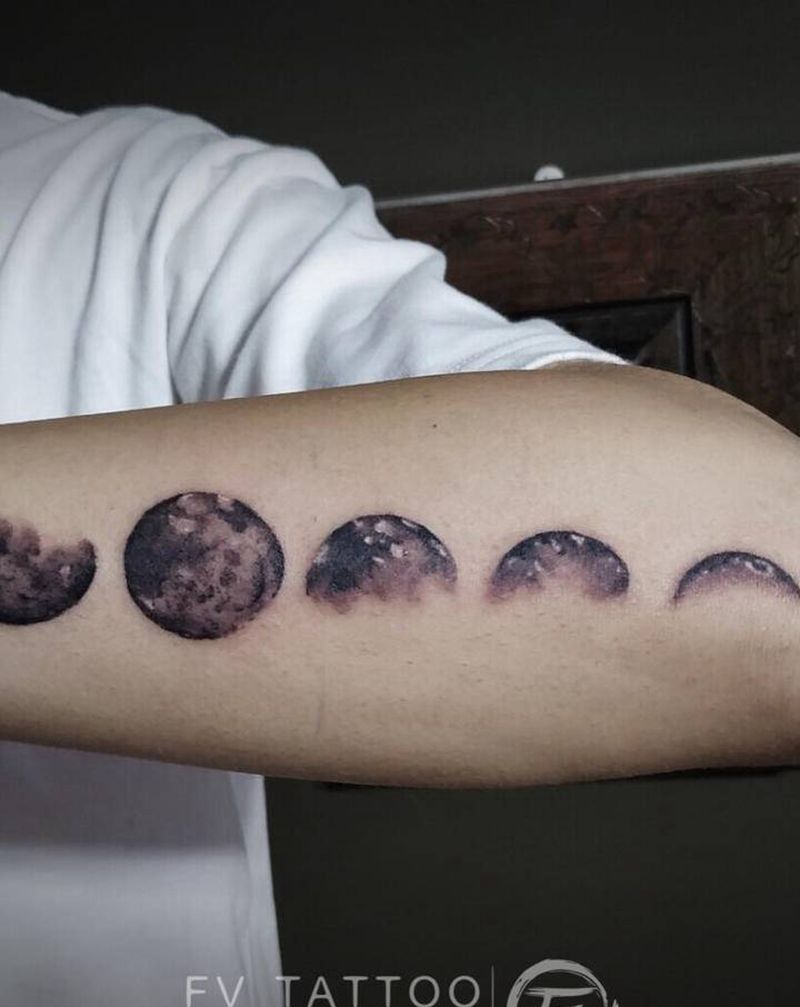 唉，月亮，骷髅，眼镜纹身图片_手臂纹身图案