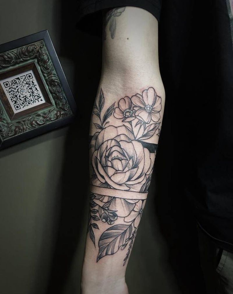 素花纹身图片_手臂纹身图案
