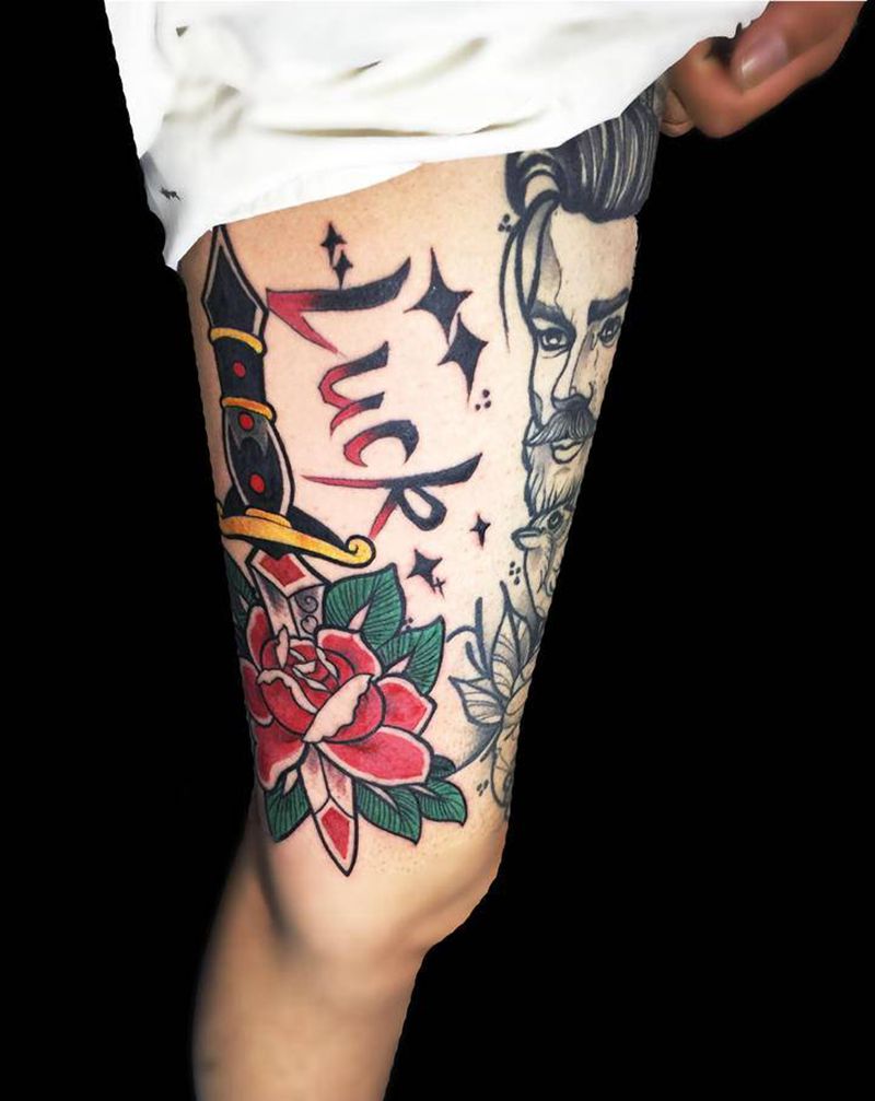 匕首花纹身纹身图片_腿部Old School纹身图案