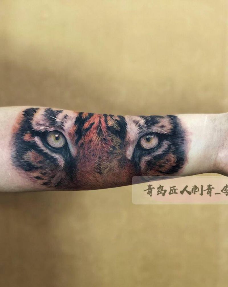 写实 虎纹身图片_手臂新传统欧美写实虎 眼睛纹身图案