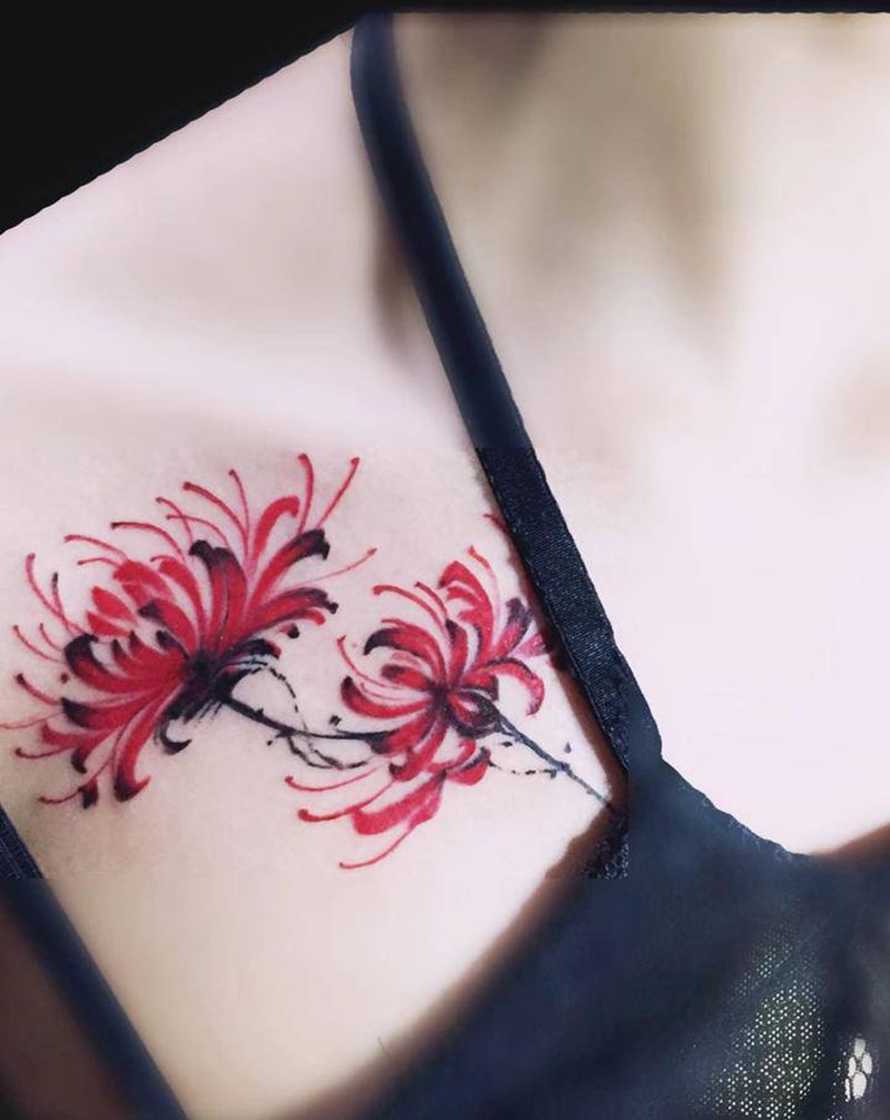 彼岸花纹身 佛语：曼珠沙华纹身纹身图片_胸部水彩水墨纹身图案