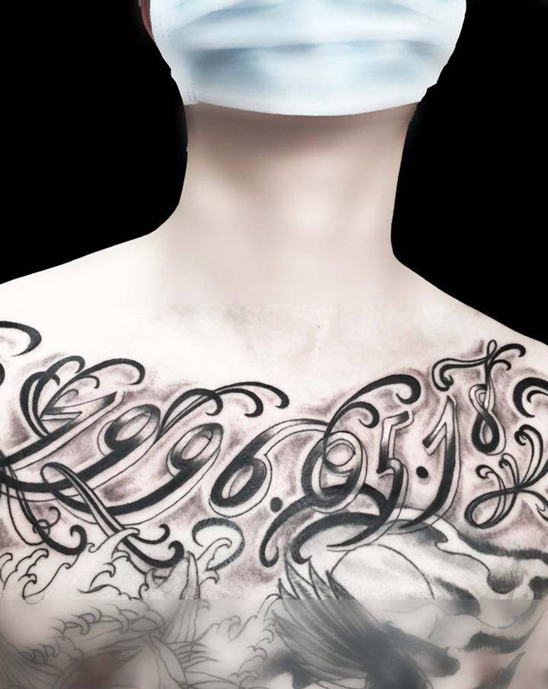 奇卡诺花体字纹身纹身图片_胸部花体字纹身图案