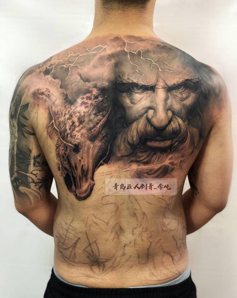 海神波塞冬未完成纹身图片_背部欧美写实海神波塞冬纹身图案