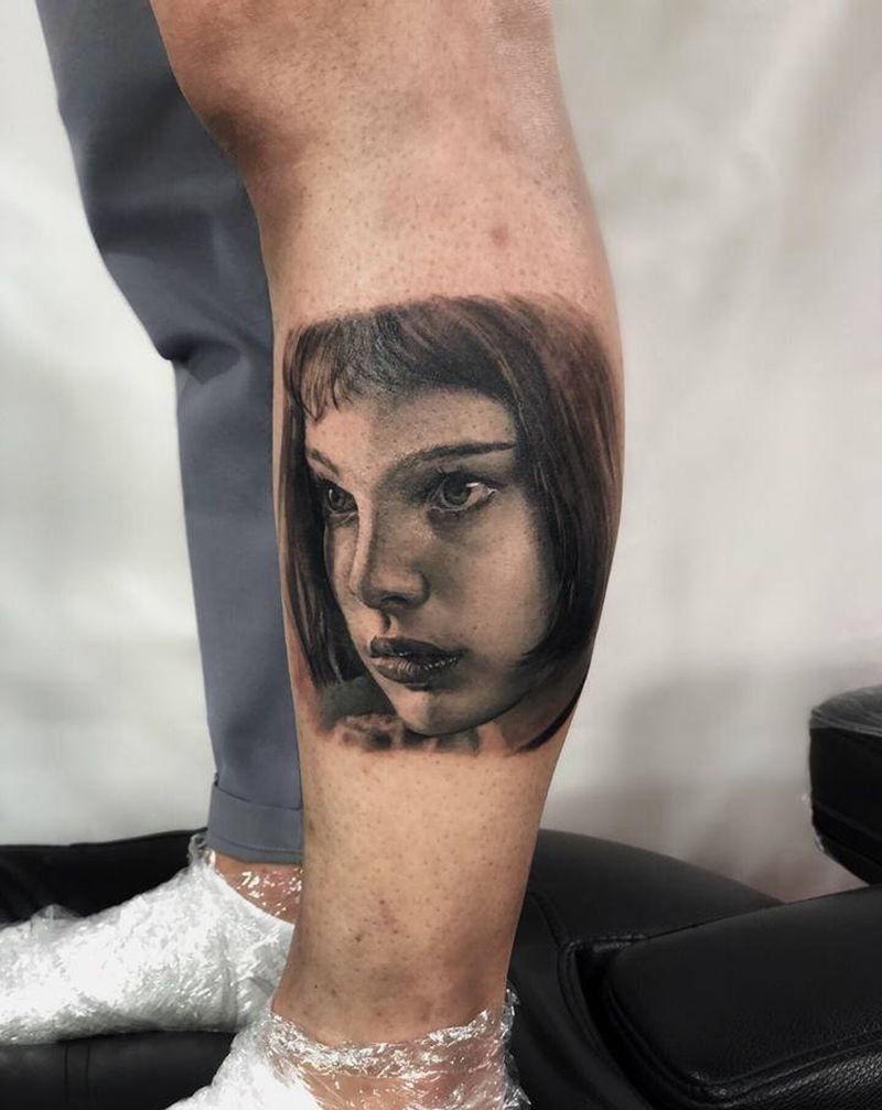 肖像小腿未完成纹身图片_腿部新传统欧美写实小腿纹身图案