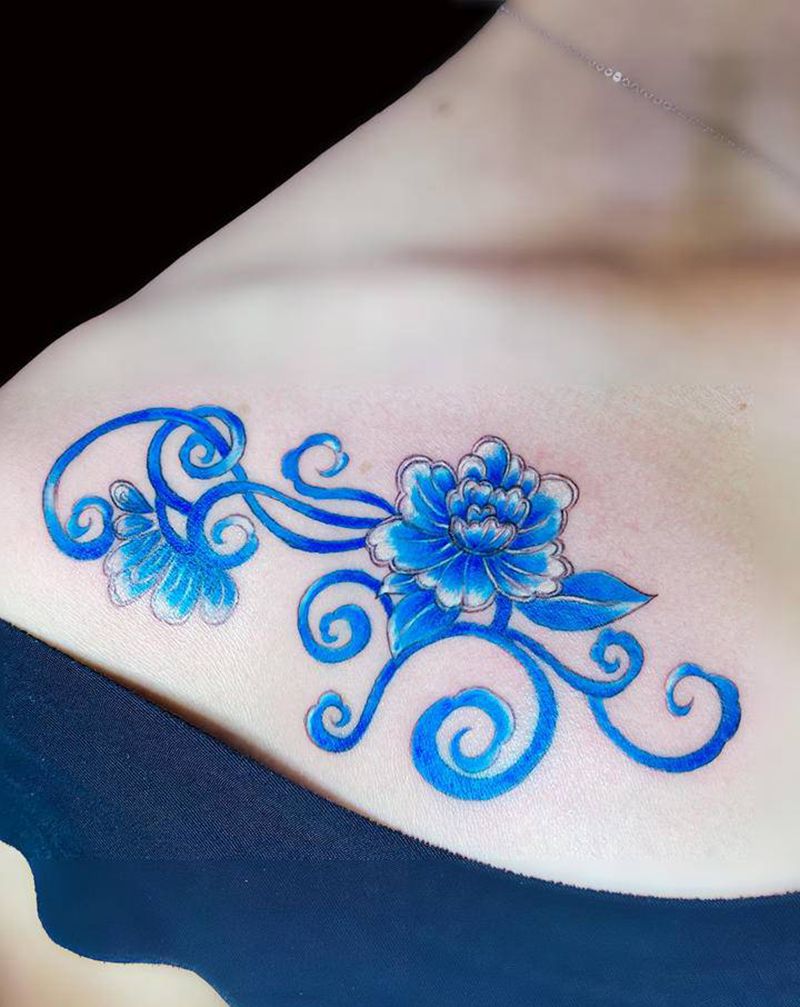 素花纹身月亮纹身小清新纹身花纹纹身图片_胸部腿部新传统水彩小清新素花纹身图案