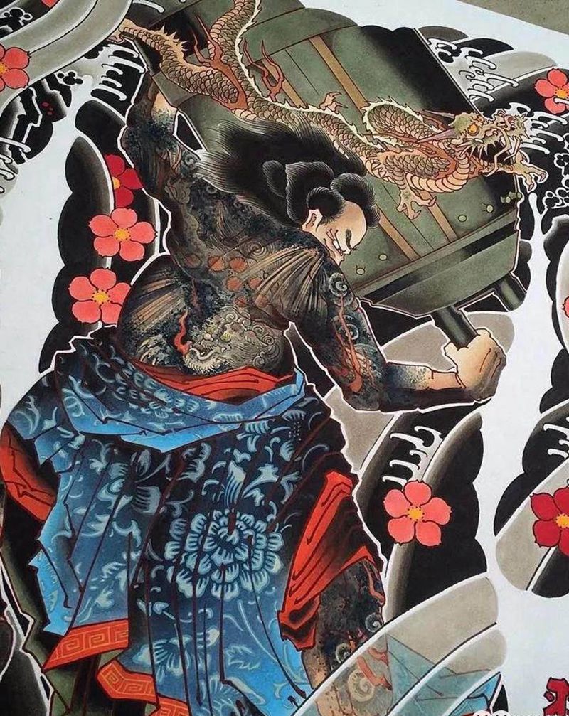 八月传统优 会图纹身图片_背部老传统纹身图案