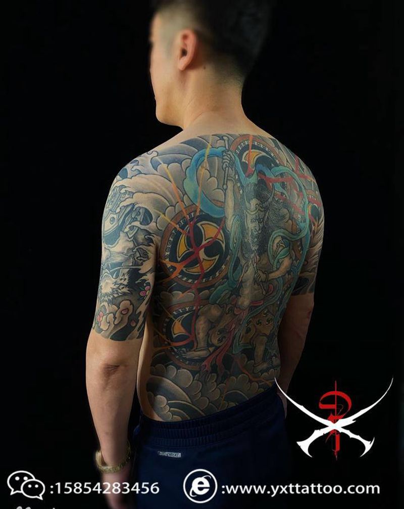 失败作品修复纹身图片_背部新传统老传统纹身图案