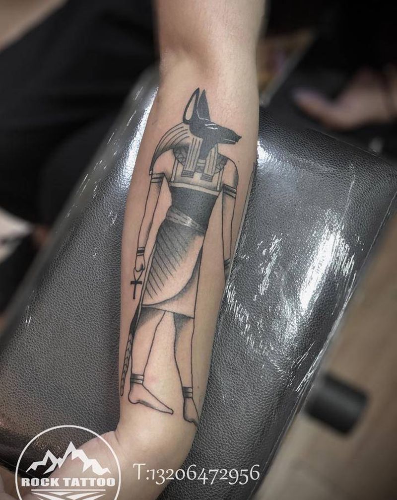阿努比斯纹身图片_手臂新传统New School神话人物纹身图案
