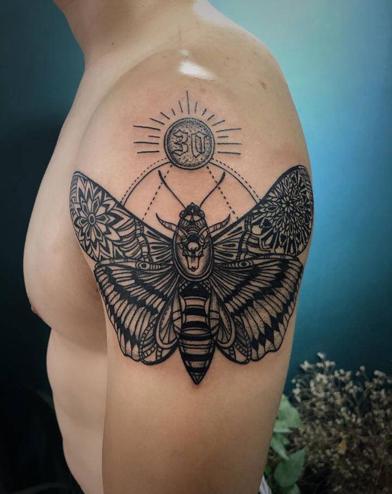 而立之年，破茧成蝶纹身图片_手臂纹身图案