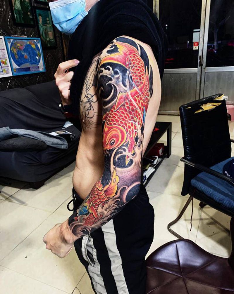 花臂纹身图片_老传统新传统纹身图案