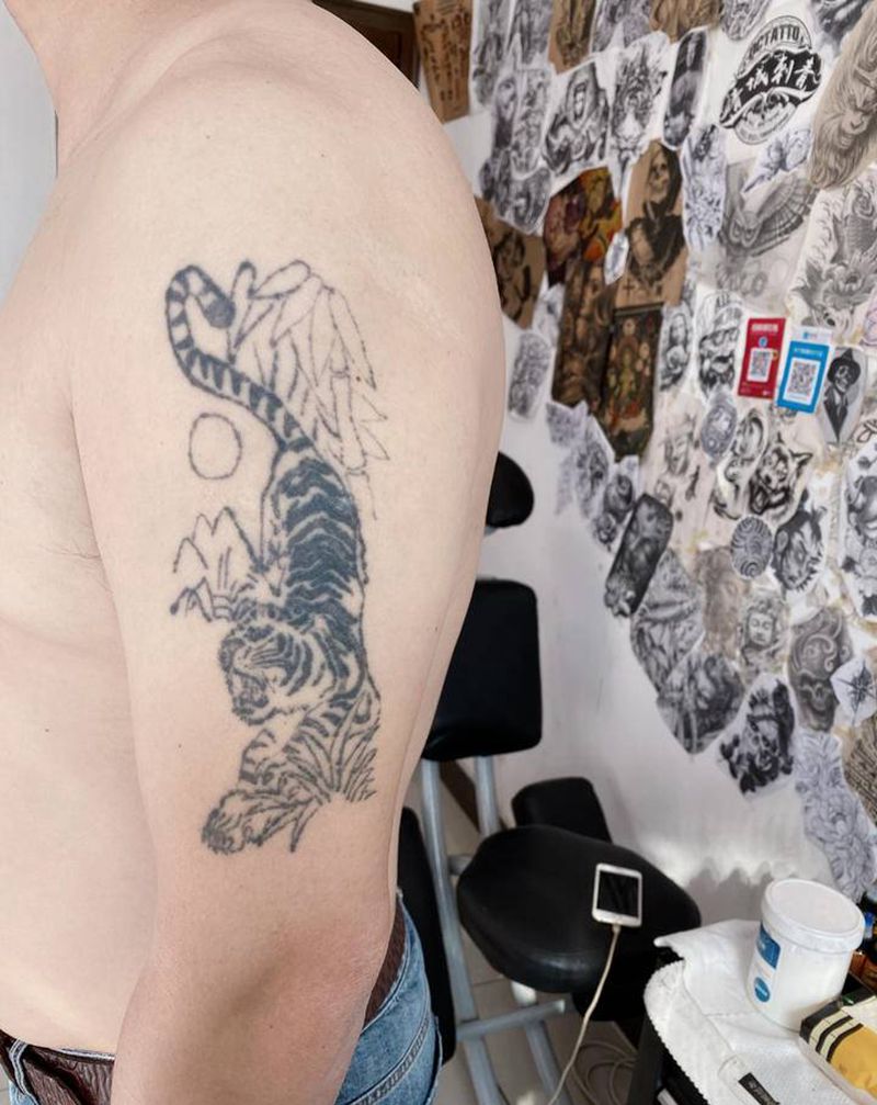 达摩蛋纹身遮盖失败纹身纹身图片_手臂老传统纹身图案