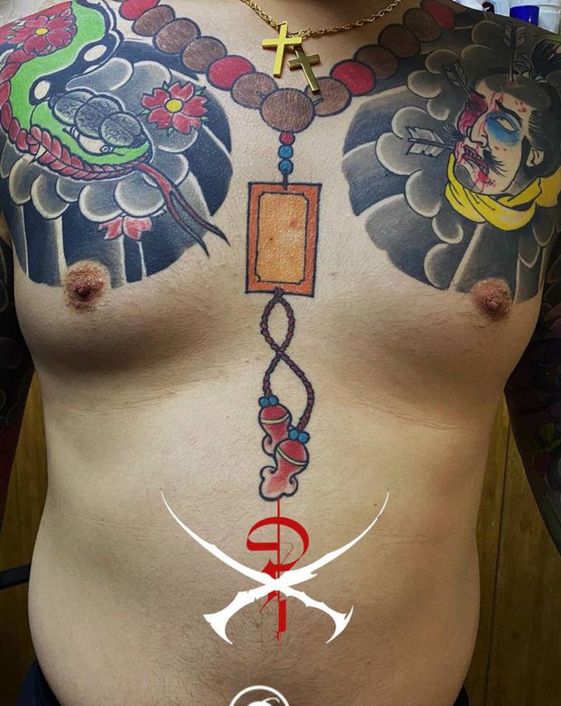 恢复后纹身图片_胸部老传统纹身图案