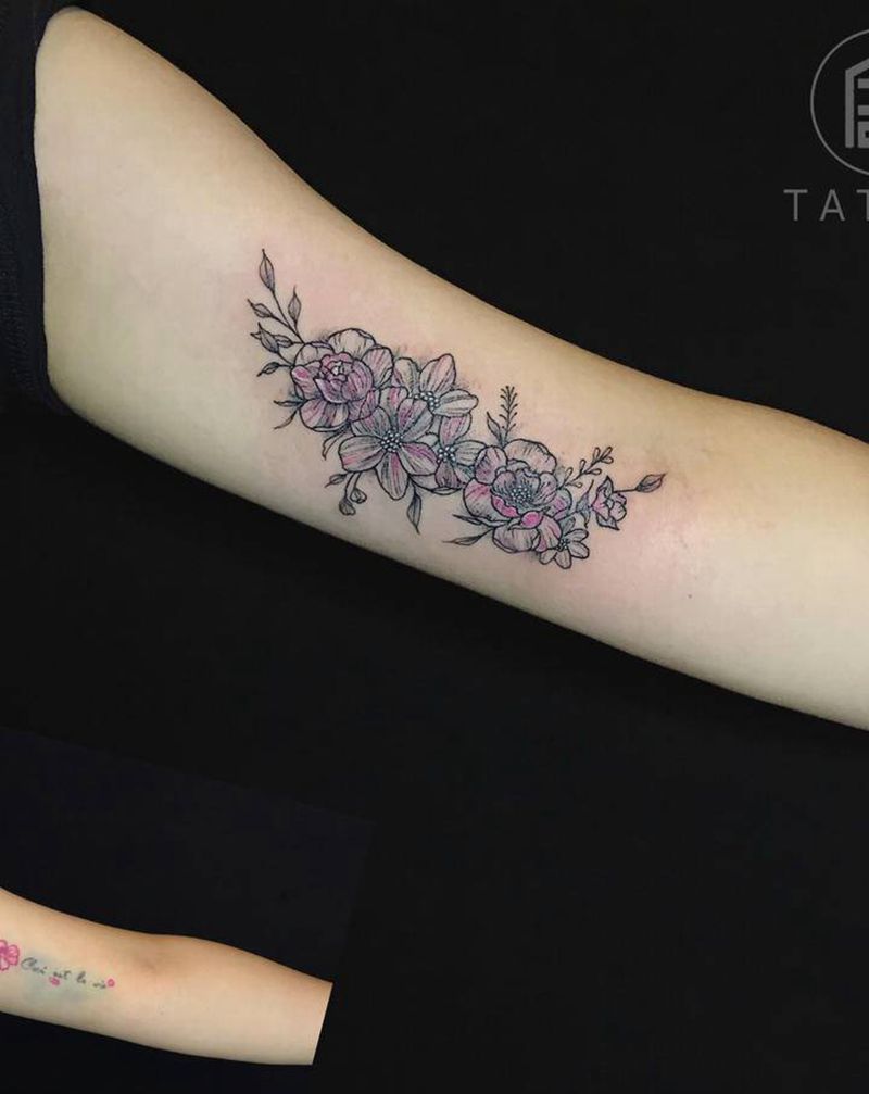 素花(遮盖)纹身图片_手臂图腾遮盖素花纹身图案