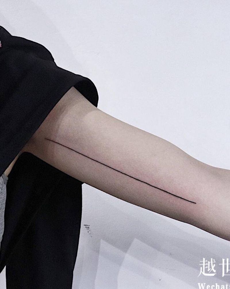 直线纹身图片_手臂几何纹身图案