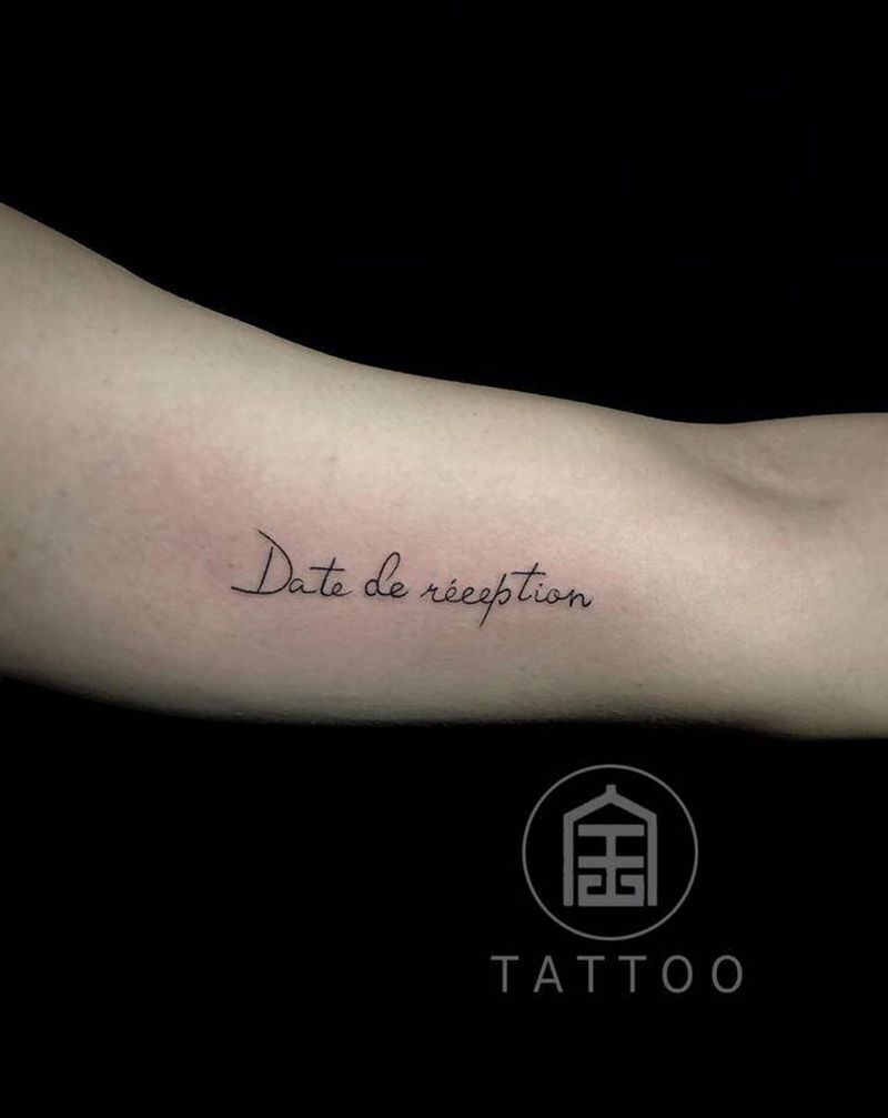 未来可期纹身图片_手臂花体字字母纹身图案