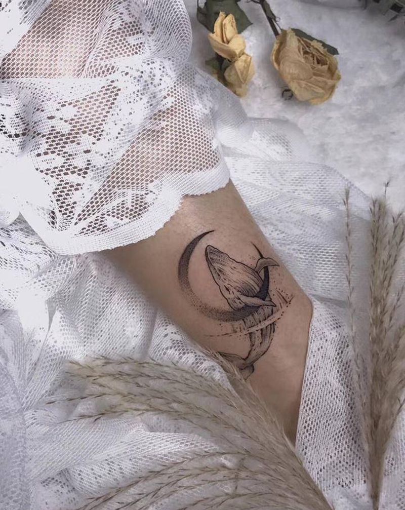 鲸鱼纹身图片_脚部腿部New School点刺鲸鱼纹身图案