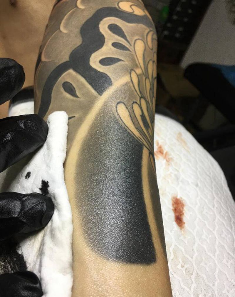 花臂：般若，菊花！纹身图片_手臂老传统纹身图案