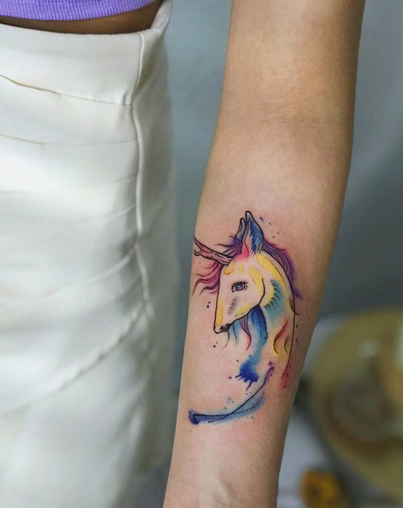 独角兽纹身图片_手臂手部Old SchoolNew School独角兽原创纹身图案