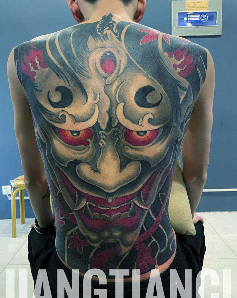 般若纹身图片_背部老传统新传统纹身图案