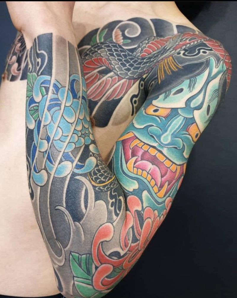 传统彩色花臂纹身图片_手臂新传统老传统花臂般若纹身图案