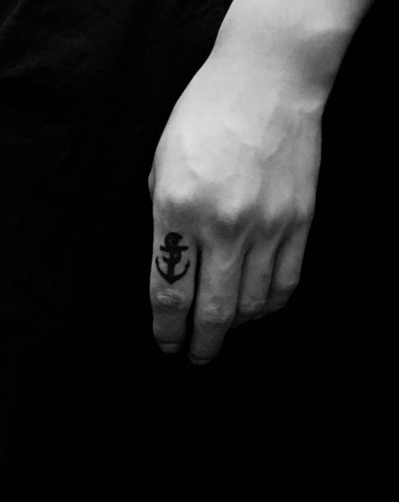 手指纹身纹身图片_手部图腾纹身图案