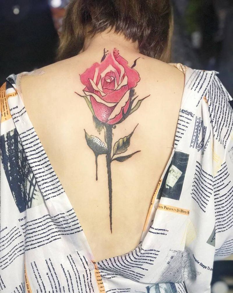 玫瑰纹身图片_背部New School水彩纹身图案