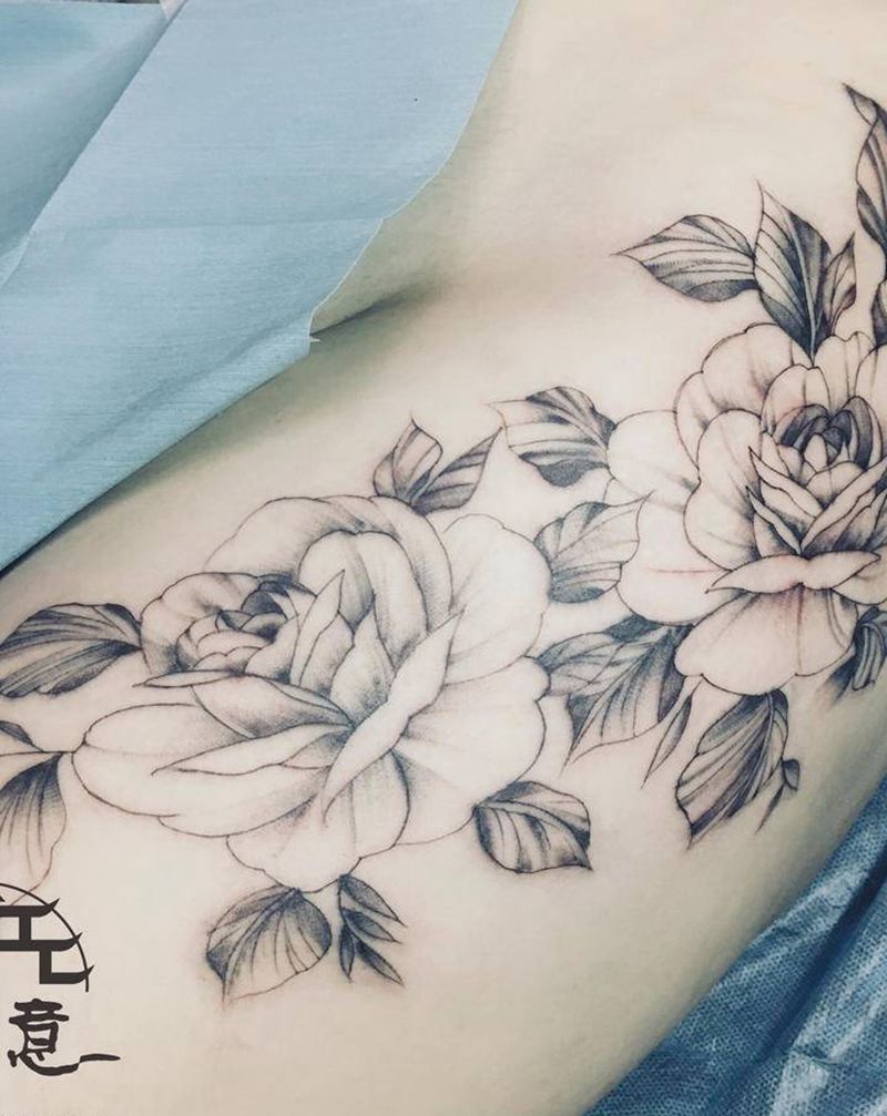 素花纹身图片_腰部腿部素花清新纹身图案