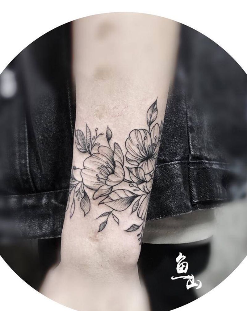 素花纹身图片_手臂纹身图案