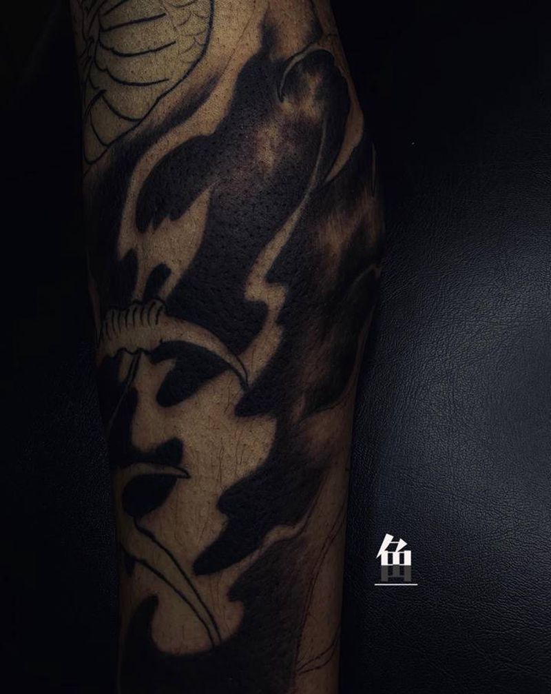 一点点纹身图片_腿部纹身图案