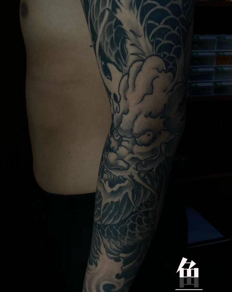 龙恢复纹身图片_手臂纹身图案
