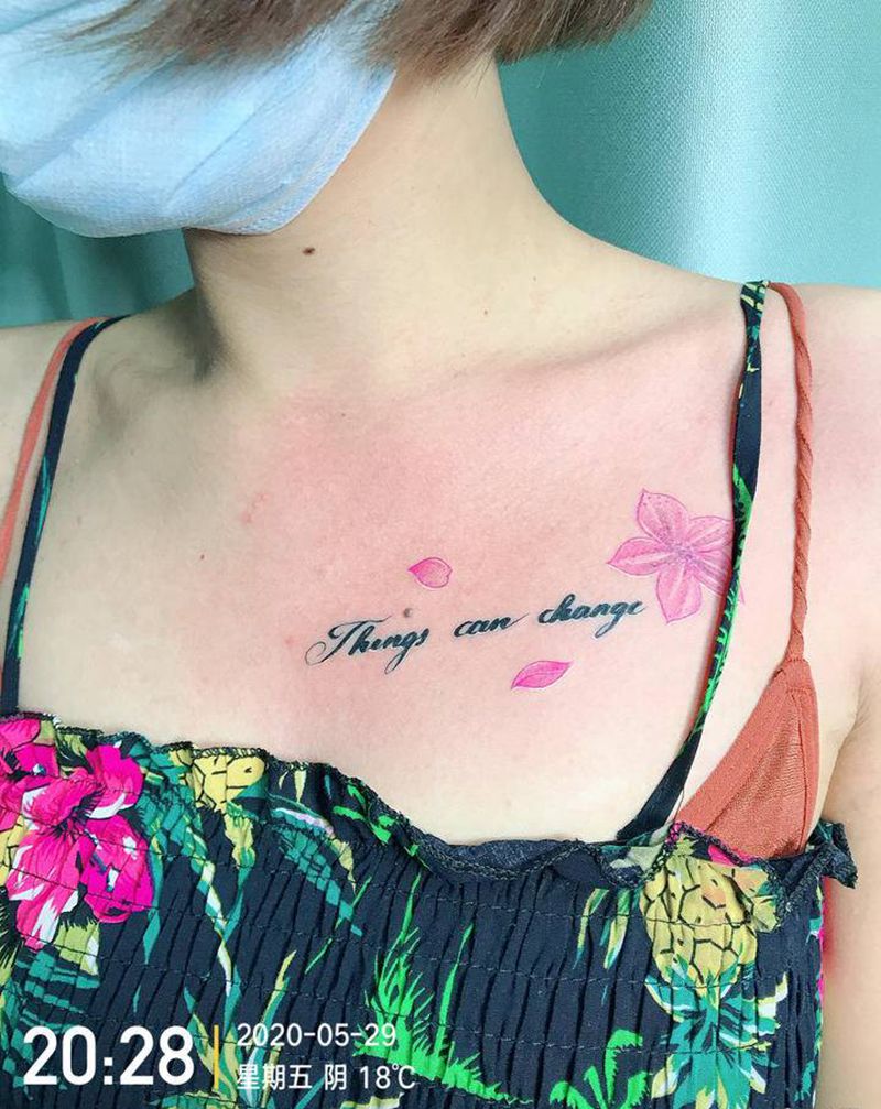 DL胸前英文纹身图片_胸部老传统纹身图案