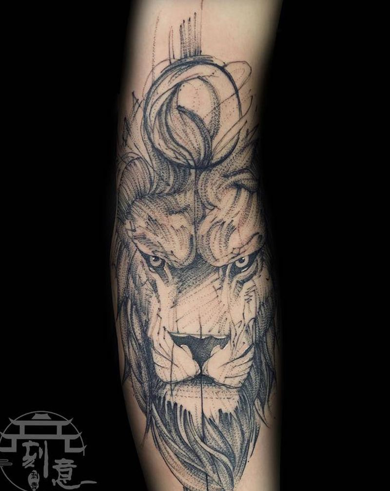 狮子纹身图片_手臂点刺狮子纹身图案