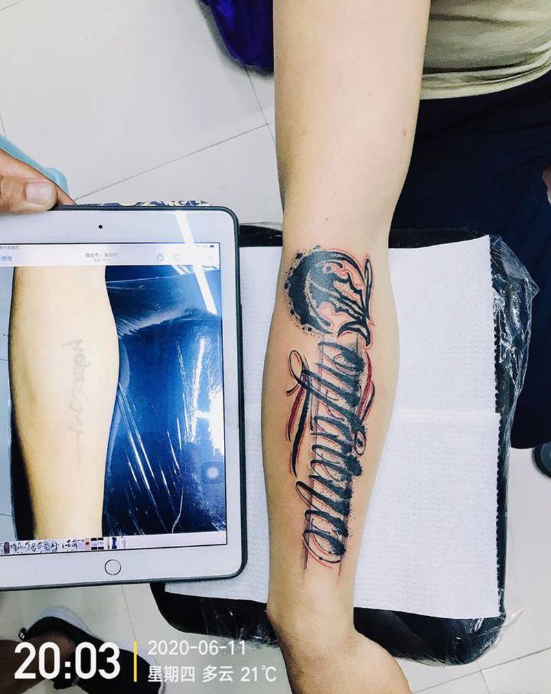 DL小臂奇卡诺纹身图片_手臂花体字纹身图案