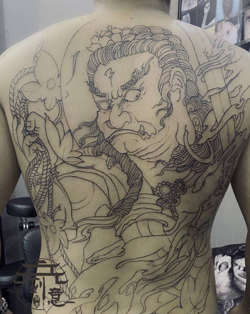 不动明王未完成纹身图片_背部新传统不动明王纹身图案