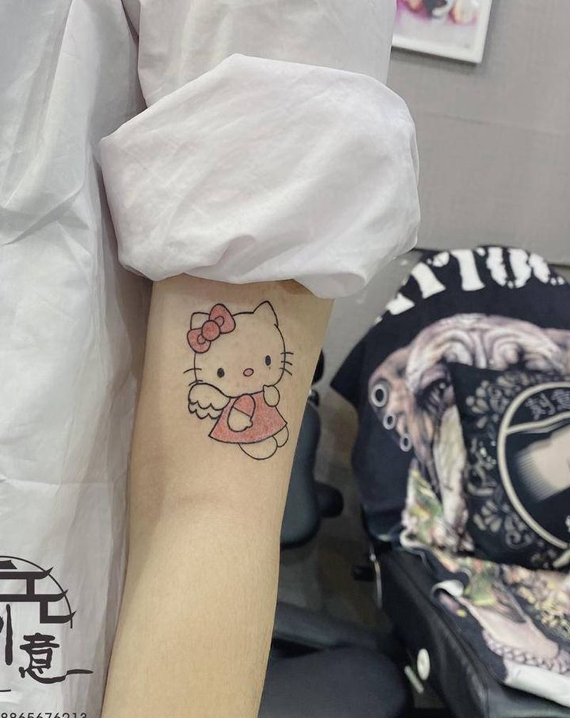 HelloKitty纹身图片_手臂小清新HelloKitty纹身图案
