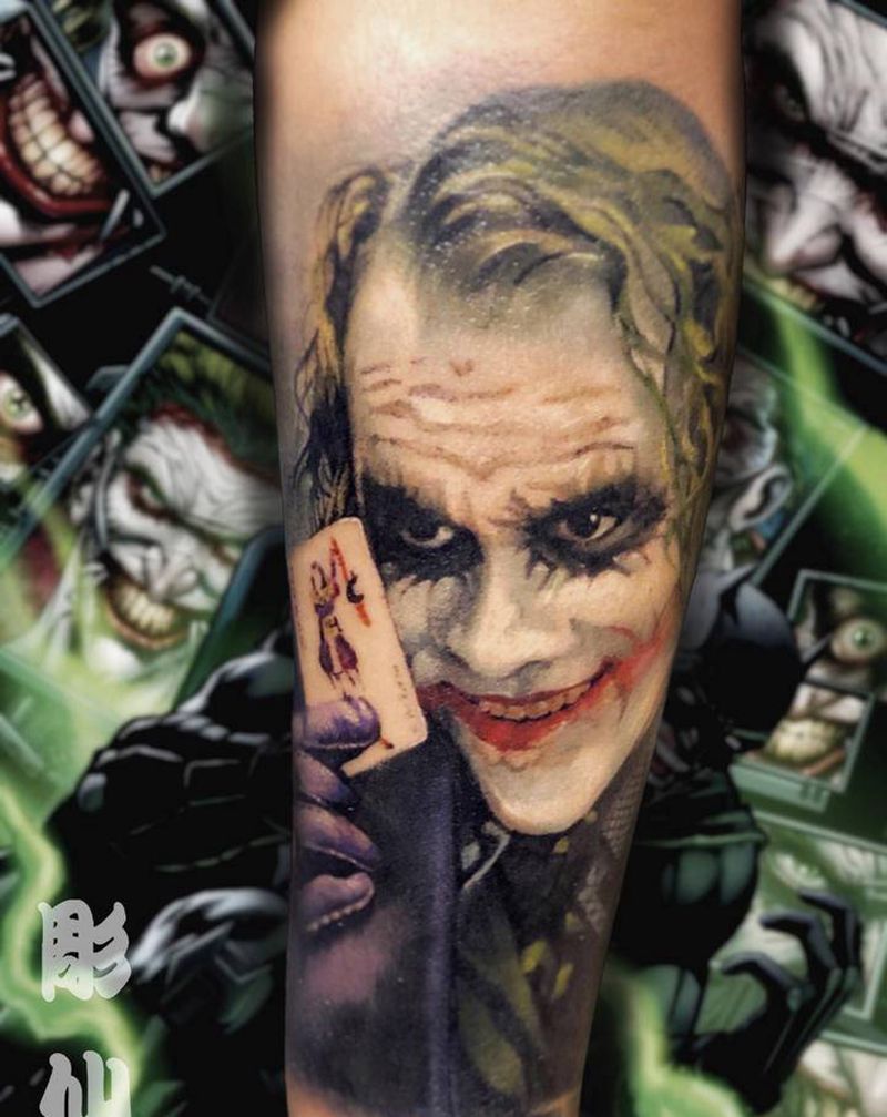 小丑纹身图片_手臂纹身图案