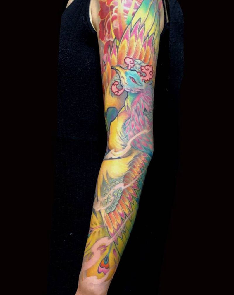 《鸾》纹身图片_手臂新传统纹身图案