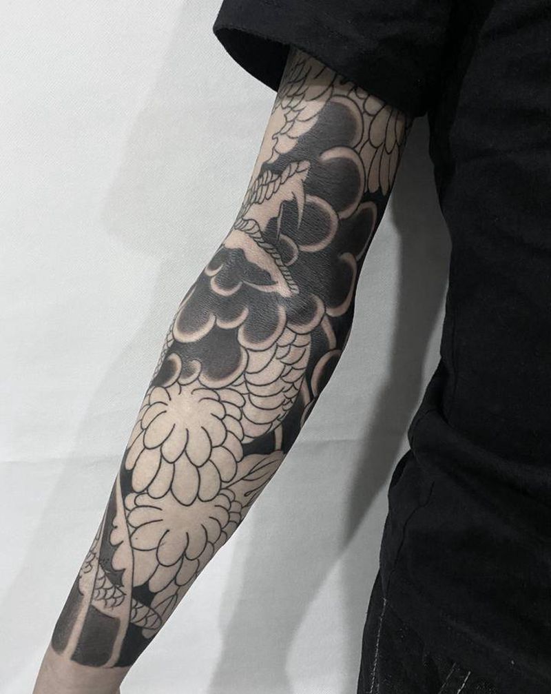 泡泡云纹身图片_手臂纹身图案