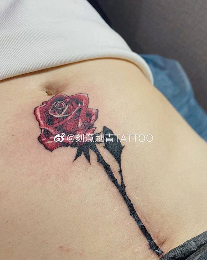疤痕遮盖纹身图片_腹部欧美写实遮盖玫瑰花纹身图案