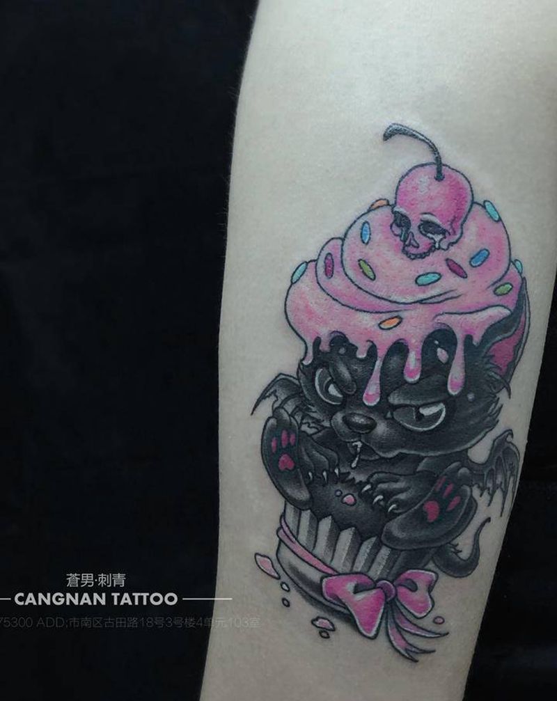蛋糕怪纹身图片_手臂New School纹身图案