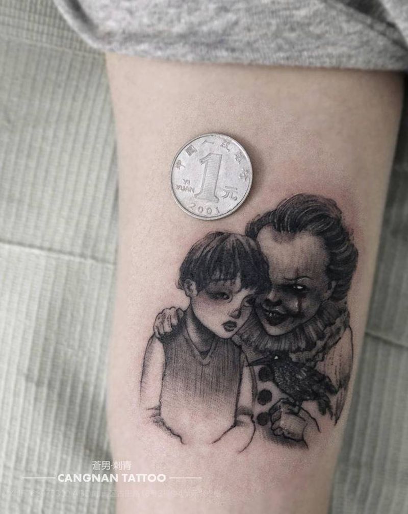 小丑回魂纹身图片_手部点刺纹身图案