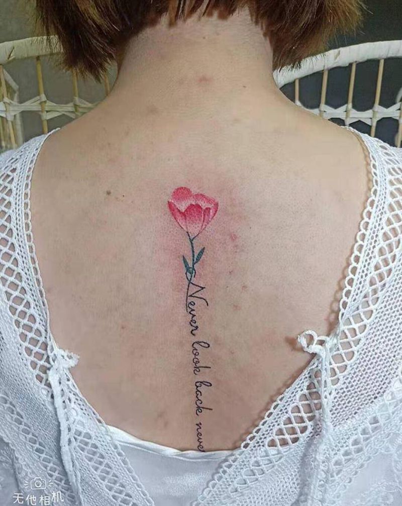 小清新纹身图片_背部纹身图案