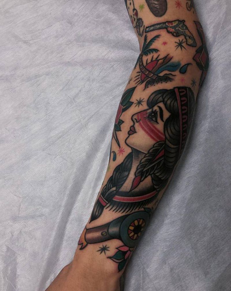 花臂修改纹身图片_手臂Old SchoolNew School纹身图案