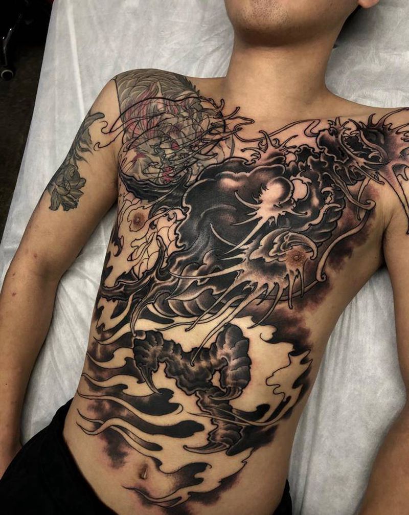 遮盖纹身图片_腹部新传统纹身图案