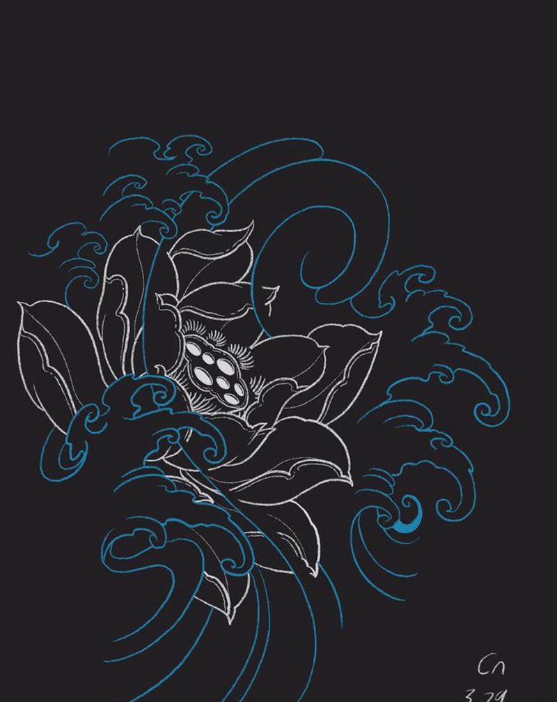 荷花设计纹身图片_背部新传统纹身图案