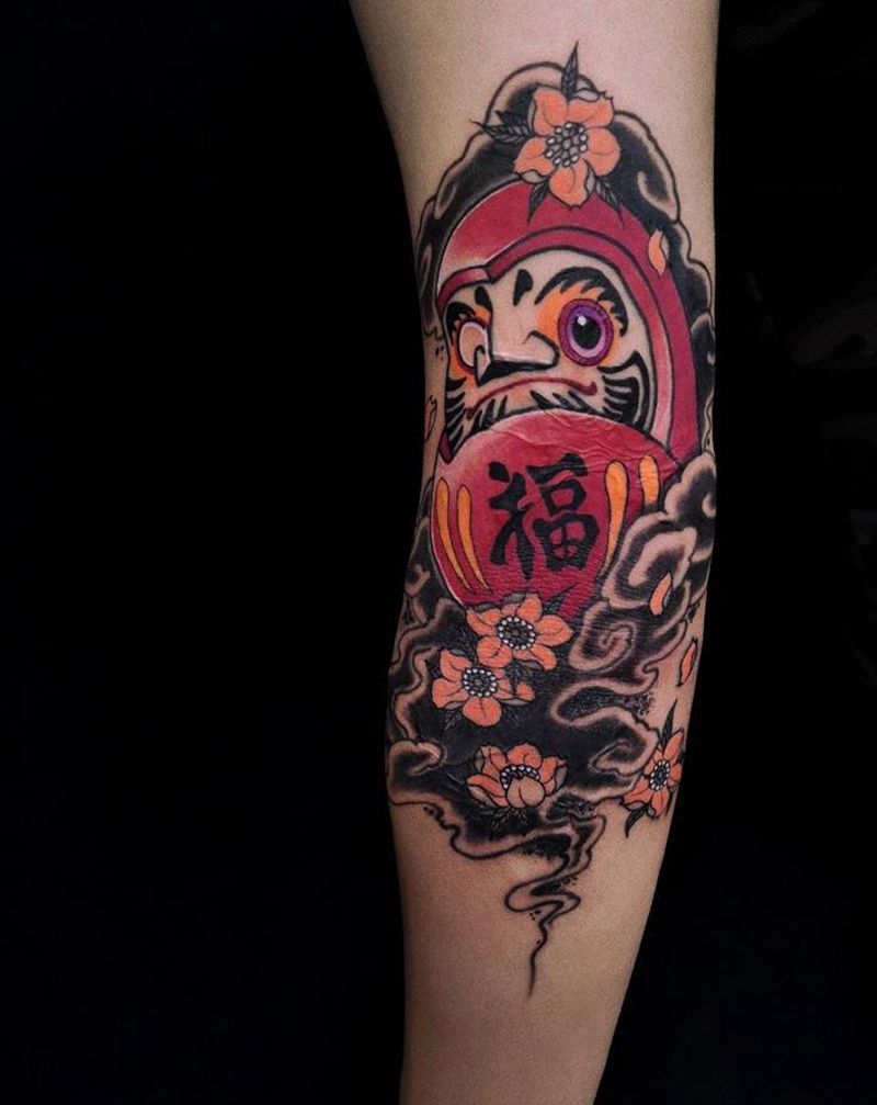 达摩蛋烫伤遮盖纹身图片_手臂新传统纹身图案