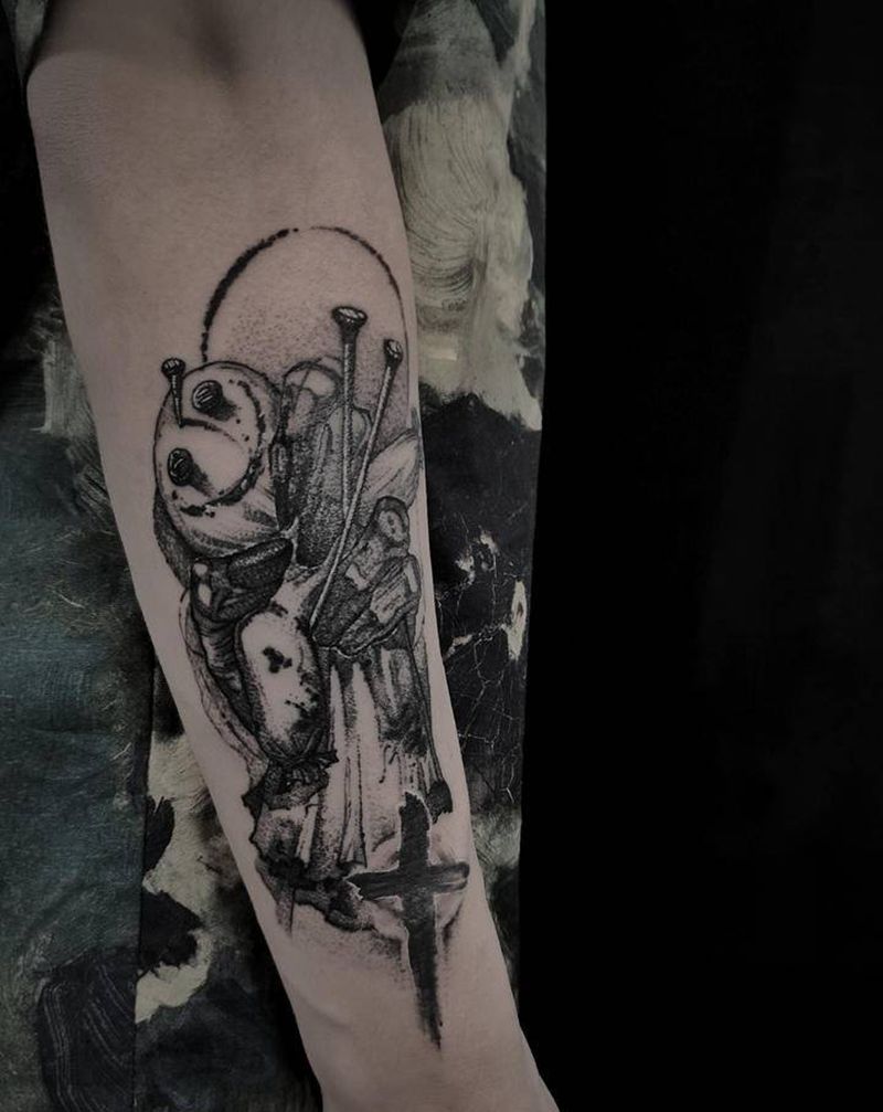 玩偶纹身图片_手臂点刺纹身图案