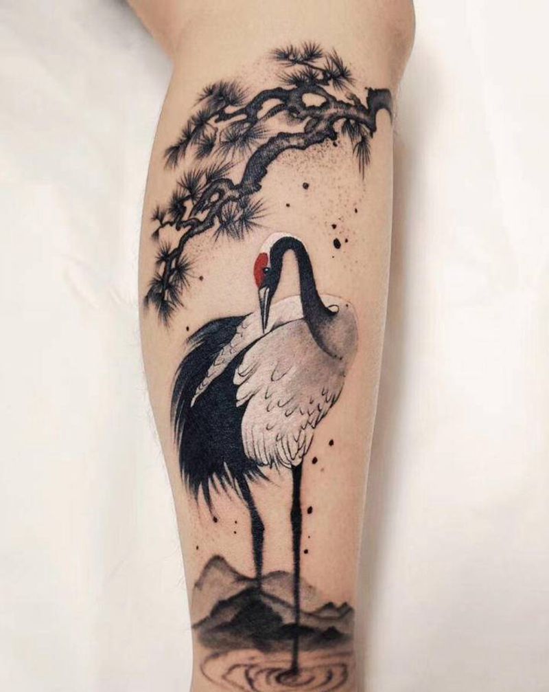 中式仙鹤纹身图片_腿部水墨纹身图案